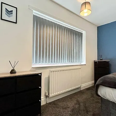 Marble Arch * Guisborough